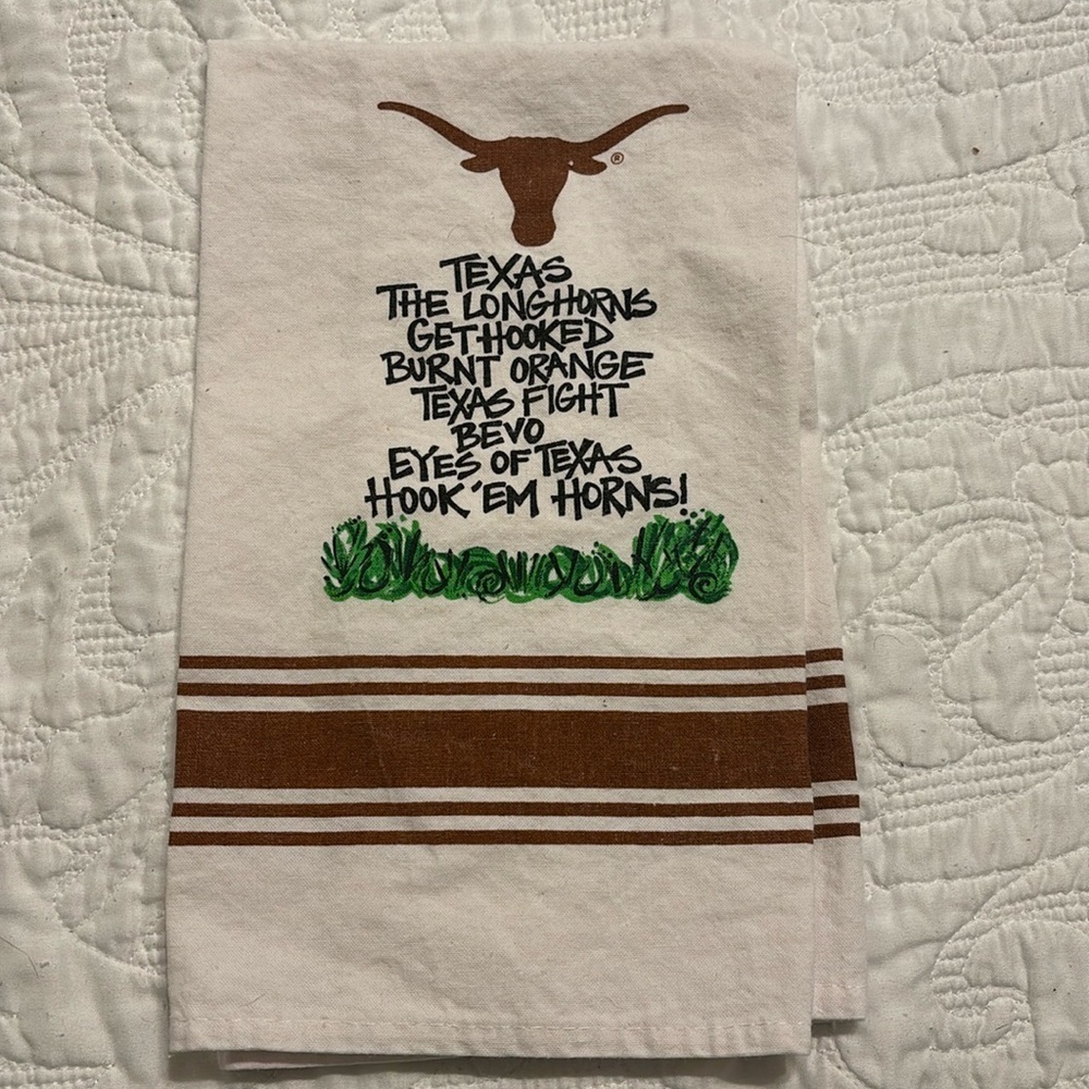 Swoozies hand towel University of Texas Longhorns UT